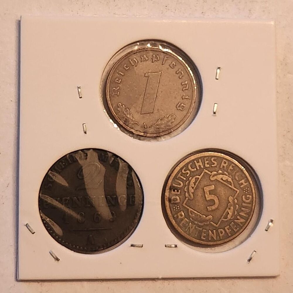 LOT OF THREE
GREAT CONDITION SET.
German coins...